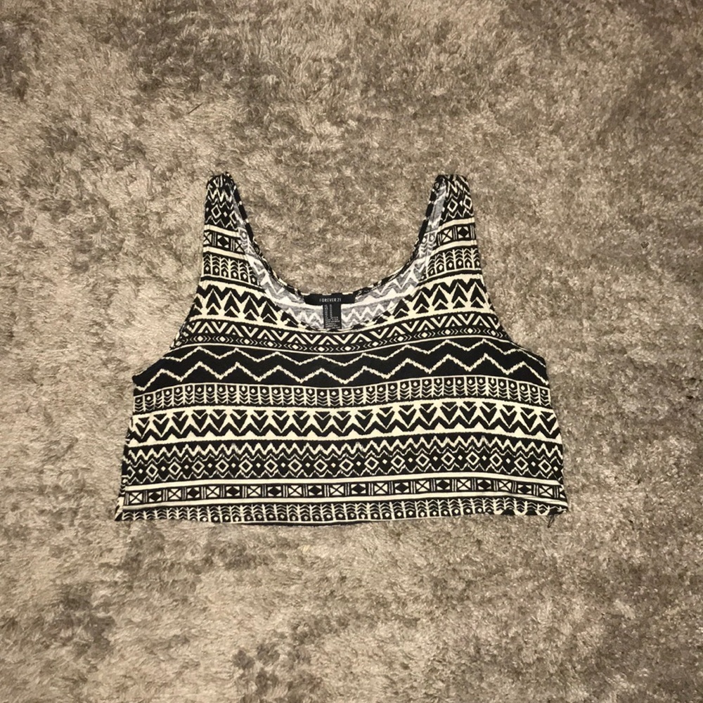 Crop top
